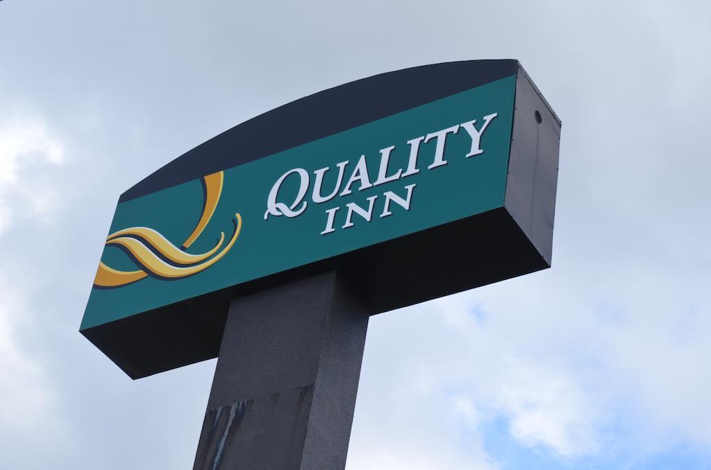 Quality Inn Tigard Portland Southwest Extérieur photo